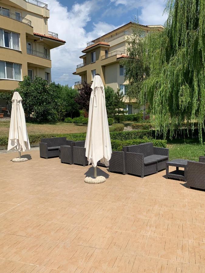 ביאלה Аппартамент Pines Beach Resort מראה חיצוני תמונה