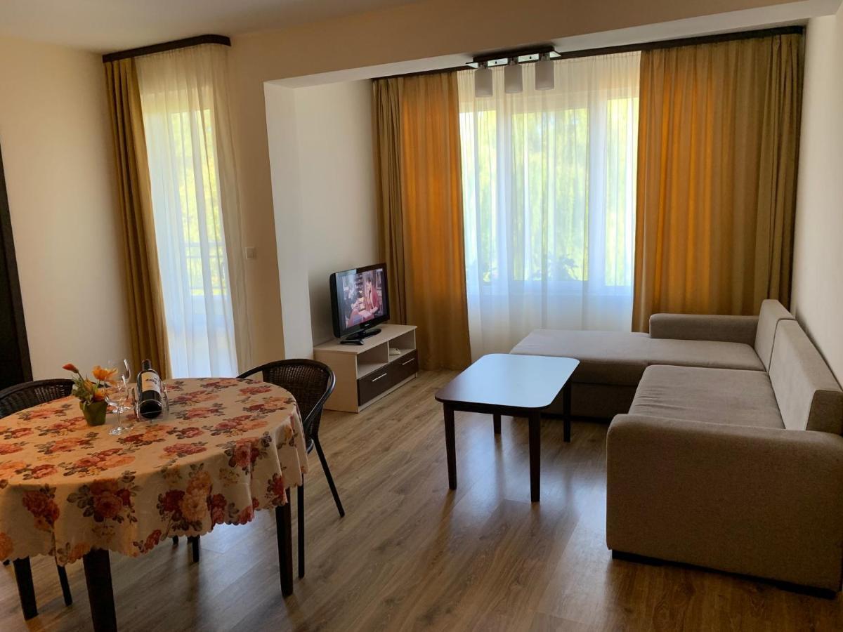 ביאלה Аппартамент Pines Beach Resort מראה חיצוני תמונה